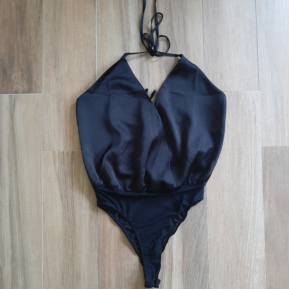 Black bodysuit top
